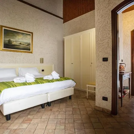 Residenza I Gioielli بيت ضيافة تروبيا