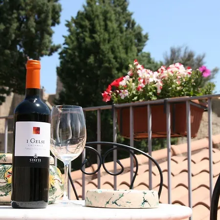 Residenza I Gioielli Gæstehus Tropea