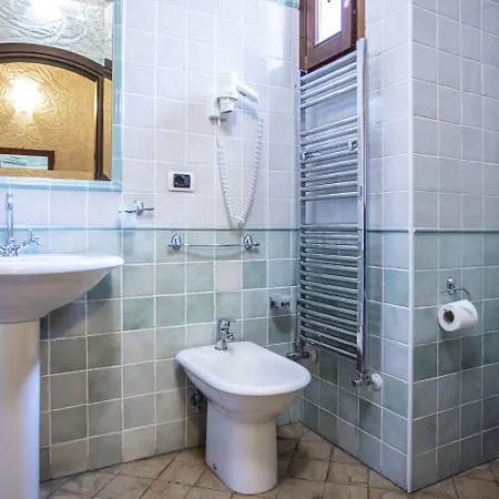 Residenza I Gioielli Πανσιόν