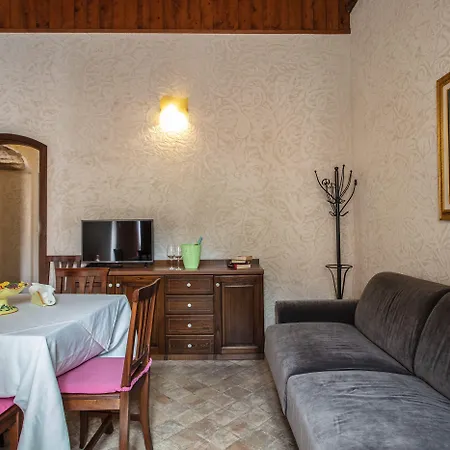 ゲストハウス Residenza I Gioielli