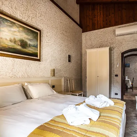 ゲストハウス Residenza I Gioielli 4*